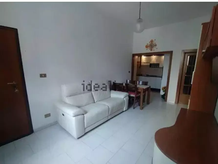 Immagine 4 di Appartamento in vendita  a Livorno