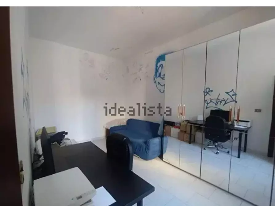 Immagine 6 di Appartamento in vendita  a Livorno