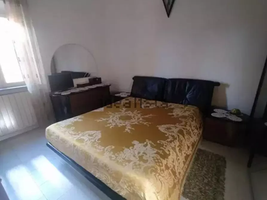 Immagine 9 di Appartamento in vendita  a Livorno