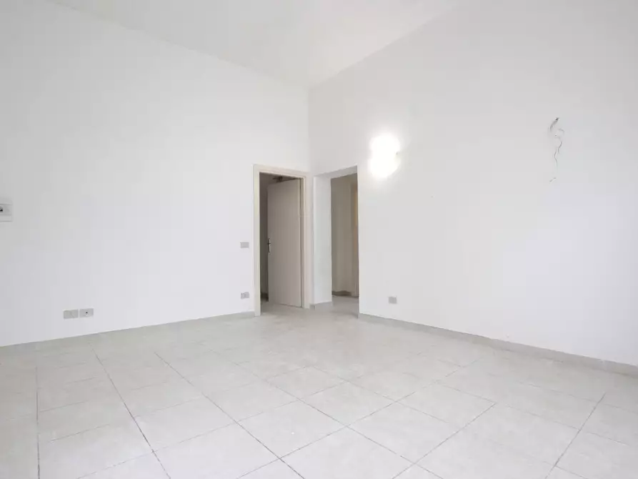 Immagine 3 di Appartamento in vendita  a Siena