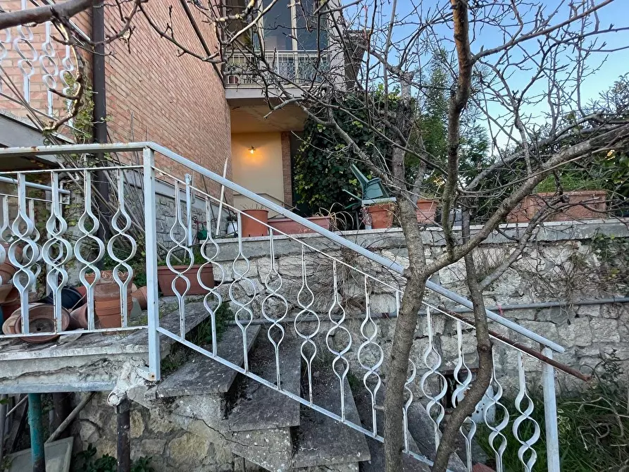 Immagine 104 di Appartamento in vendita  a Siena