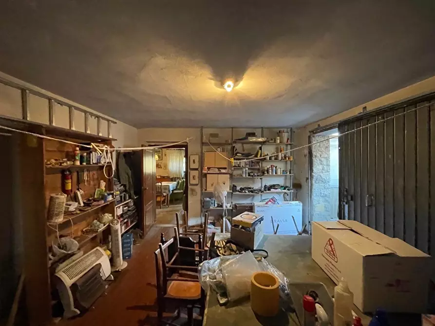 Immagine 99 di Appartamento in vendita  a Siena