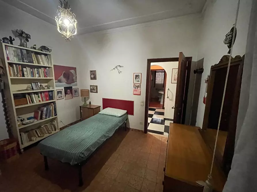 Immagine 63 di Appartamento in vendita  a Siena