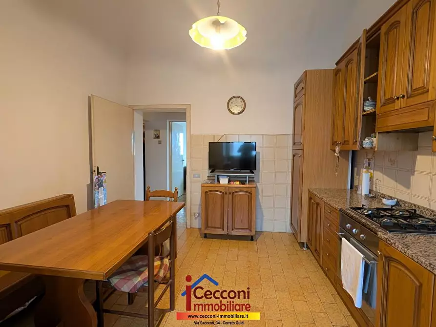 Immagine 4 di Appartamento in vendita  a Empoli