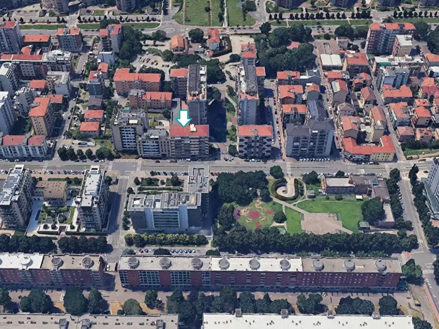 Immagine 2 di Laboratorio in vendita  a San Donato Milanese