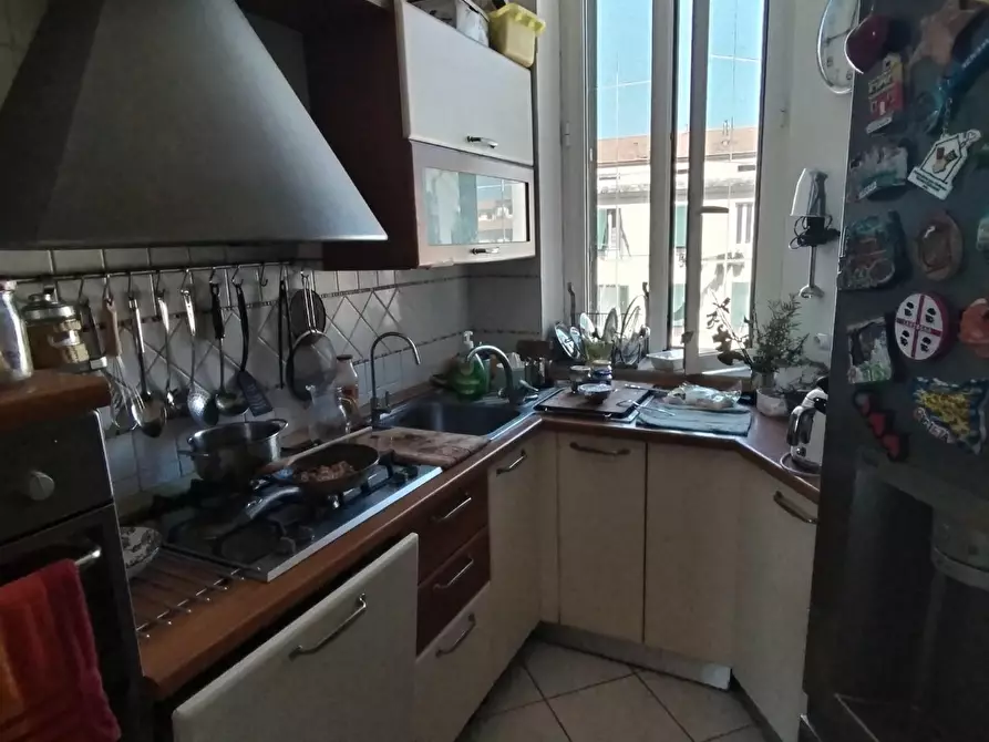 Immagine 13 di Appartamento in vendita  a Livorno