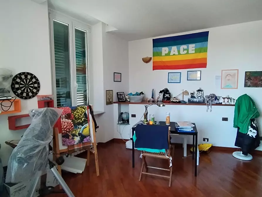 Immagine 23 di Appartamento in vendita  a Livorno