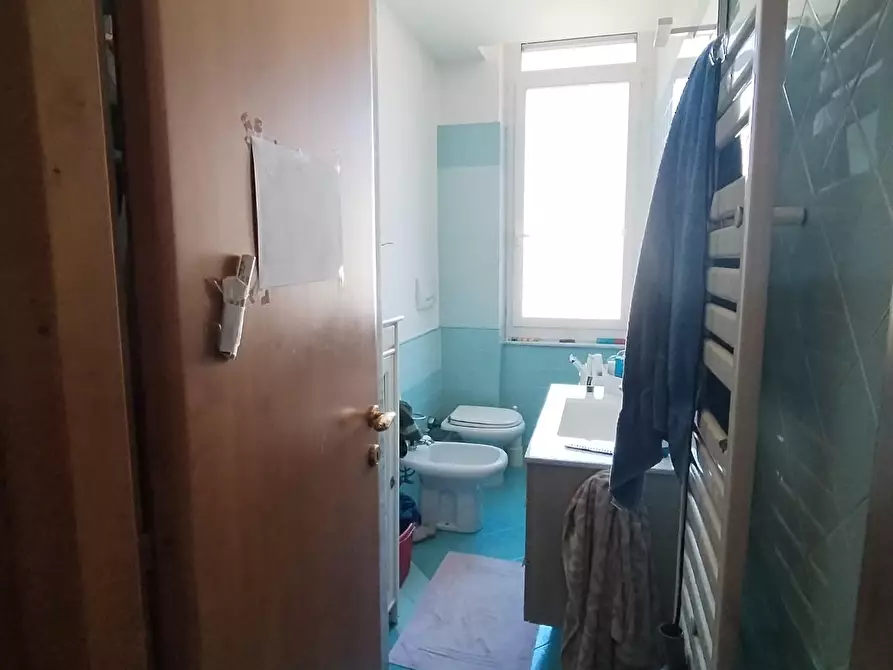 Immagine 29 di Appartamento in vendita  a Livorno