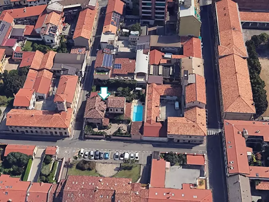 Immagine 3 di Villa in vendita  a Lissone