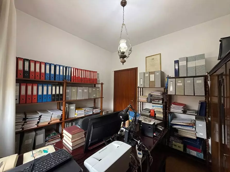 Immagine 30 di Appartamento in vendita  a Cascina