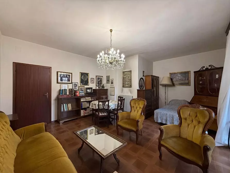 Immagine 3 di Appartamento in vendita  a Cascina