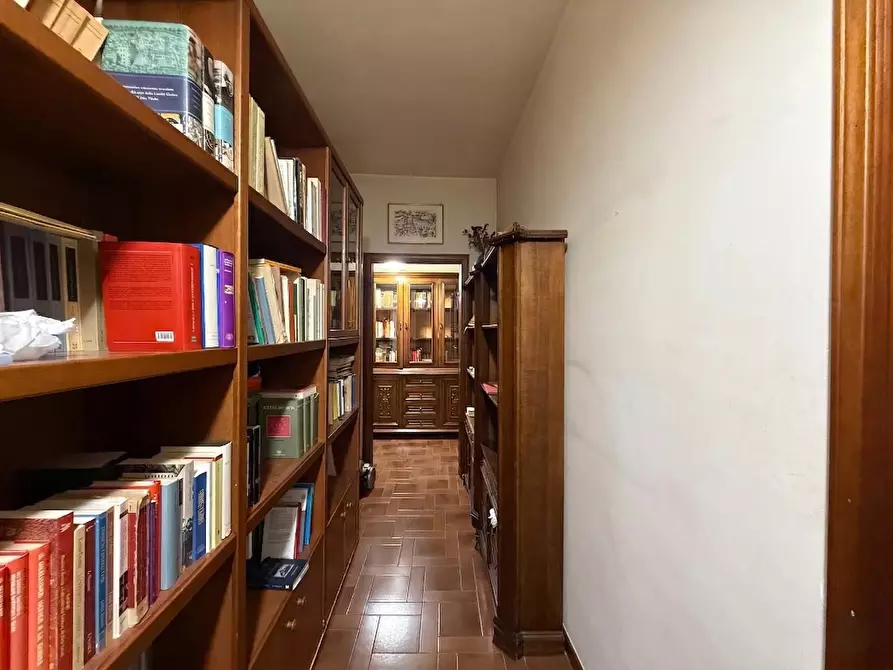 Immagine 12 di Appartamento in vendita  a Cascina