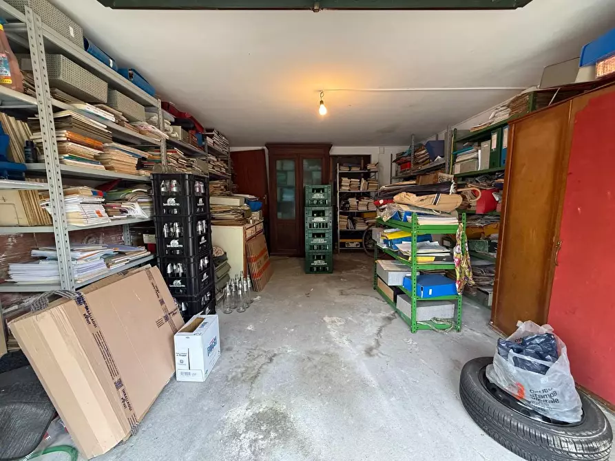 Immagine 38 di Appartamento in vendita  a Cascina