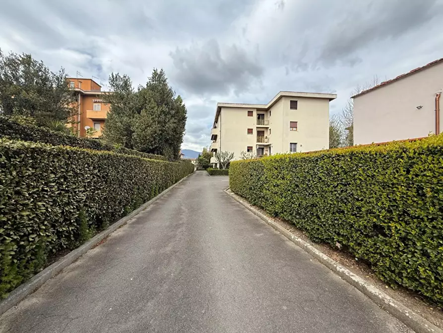 Immagine 31 di Appartamento in vendita  a Cascina