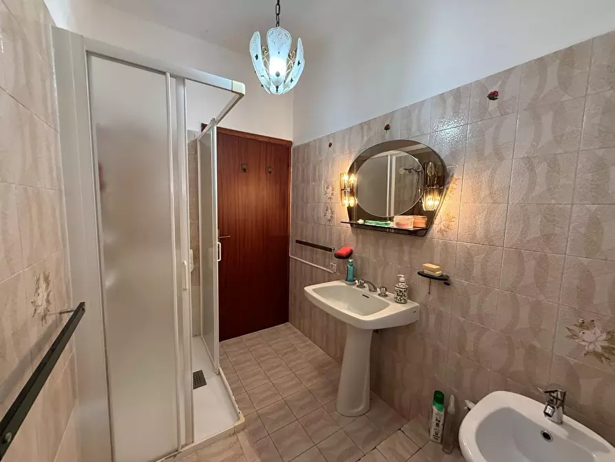 Immagine 24 di Appartamento in vendita  a Cascina