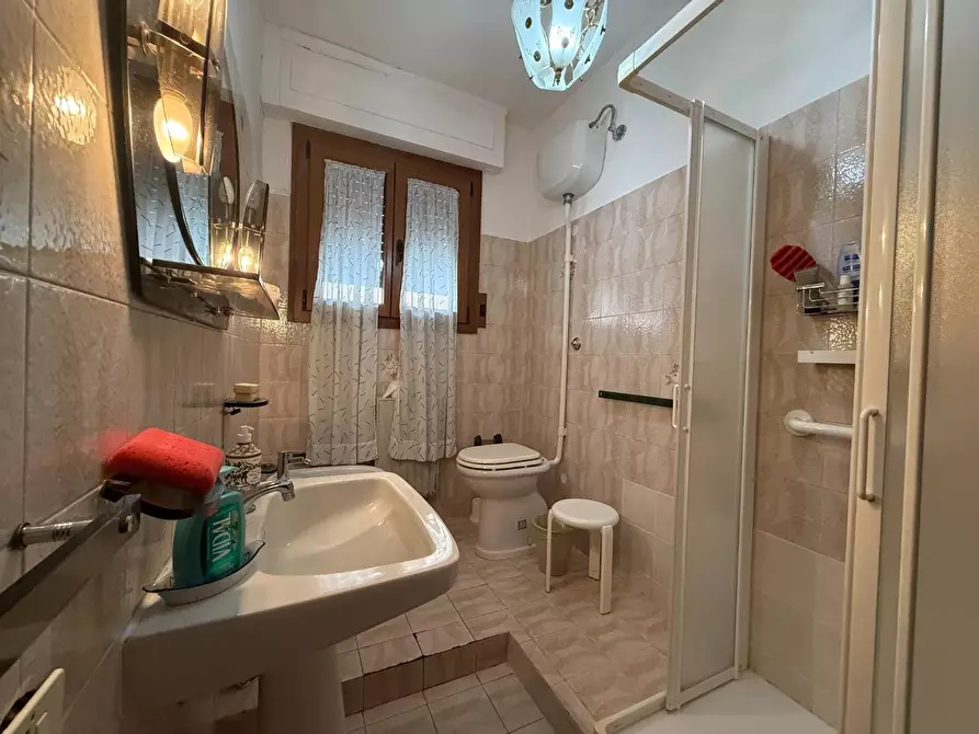 Immagine 22 di Appartamento in vendita  a Cascina