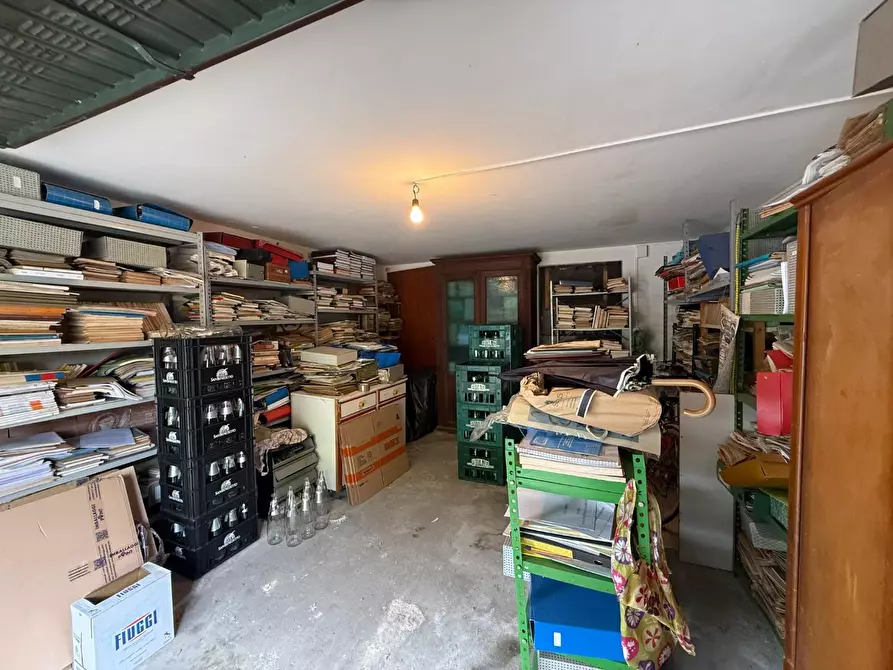 Immagine 39 di Appartamento in vendita  a Cascina