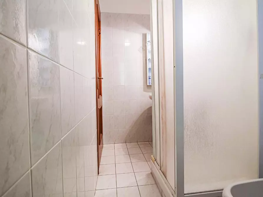 Immagine 16 di Appartamento in vendita  a Pisa