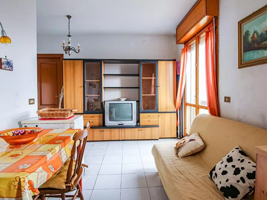 Immagine 2 di Appartamento in vendita  a Pisa