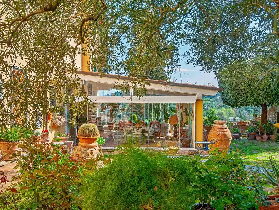 Immagine 32 di Villa in vendita  a Montopoli In Val D'arno
