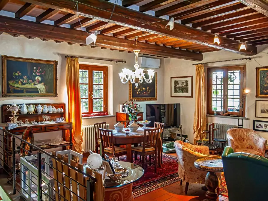 Immagine 3 di Villa in vendita  a Montopoli In Val D'arno