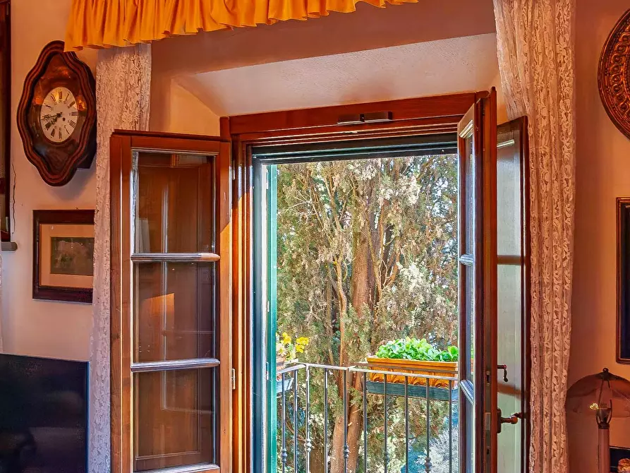 Immagine 12 di Villa in vendita  a Montopoli In Val D'arno