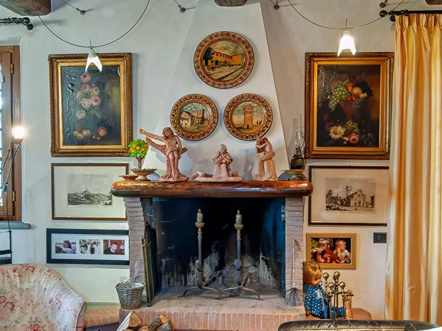 Immagine 5 di Villa in vendita  a Montopoli In Val D'arno