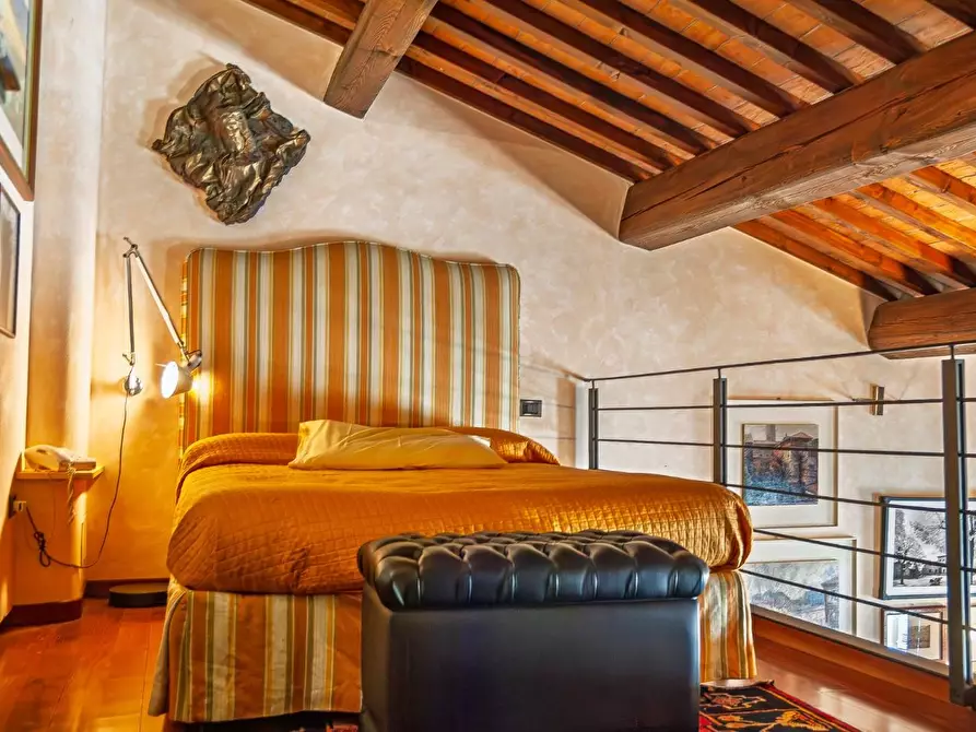 Immagine 23 di Villa in vendita  a Montopoli In Val D'arno