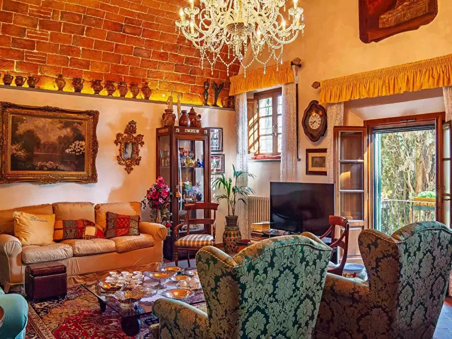 Immagine 10 di Villa in vendita  a Montopoli In Val D'arno