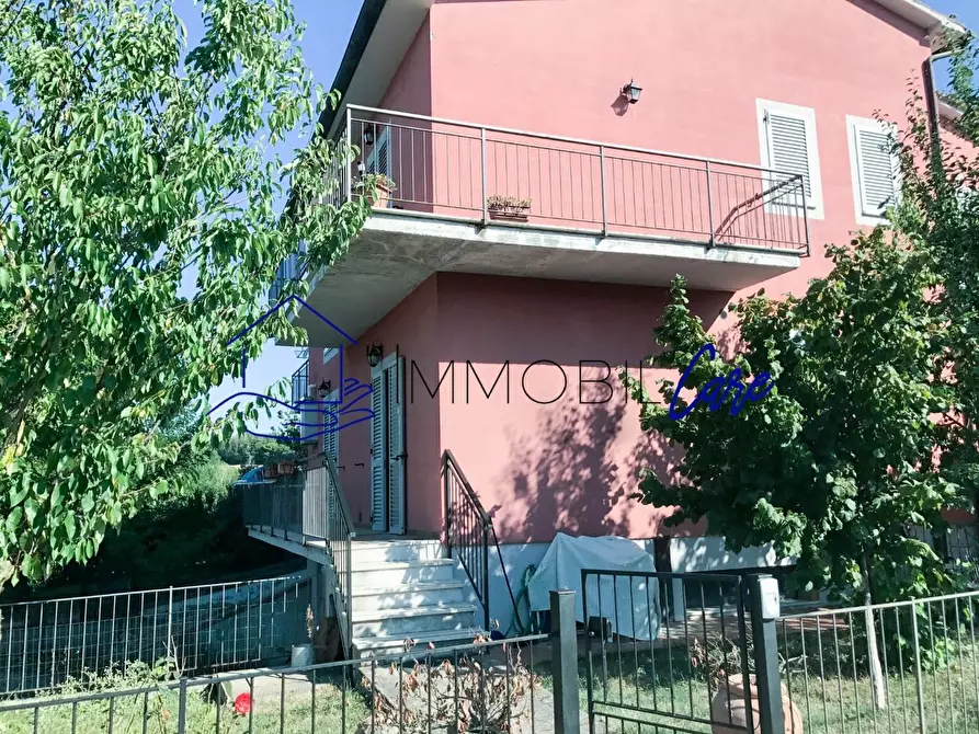 Immagine 1 di Terratetto in affitto  a Montalcino