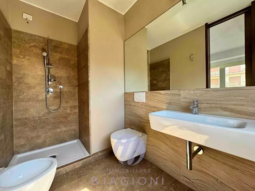 Immagine 35 di Villa in vendita  a Camaiore