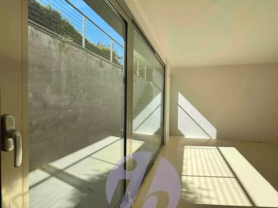 Immagine 27 di Villa in vendita  a Camaiore