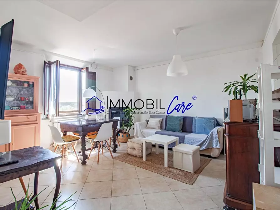 Immagine 1 di Appartamento in vendita  a Collesalvetti