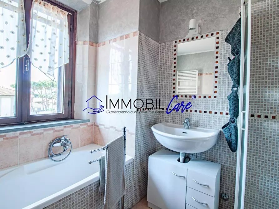 Immagine 13 di Appartamento in vendita  a Collesalvetti