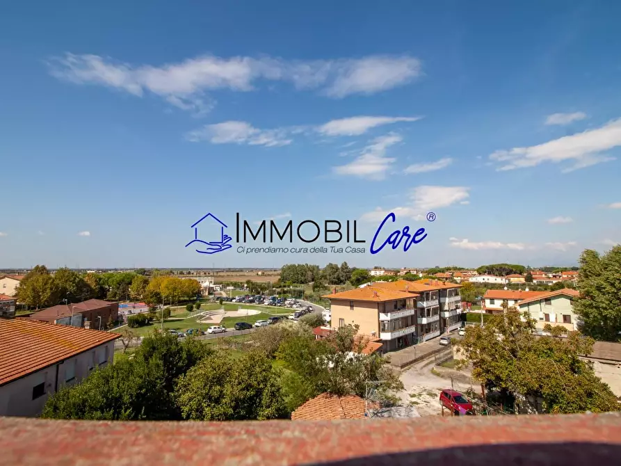 Immagine 21 di Appartamento in vendita  a Collesalvetti