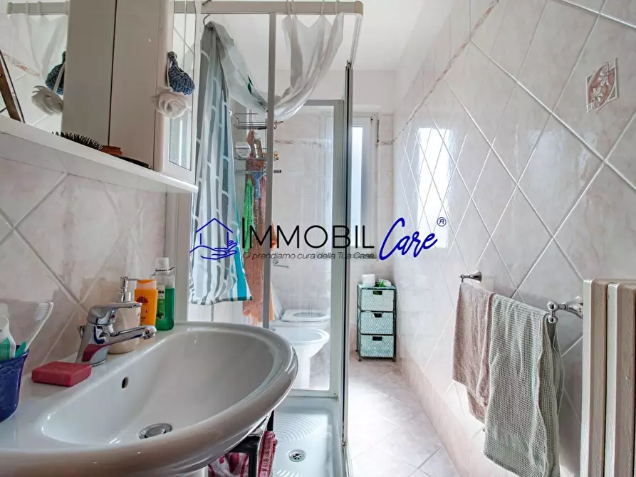 Immagine 19 di Appartamento in vendita  a Livorno