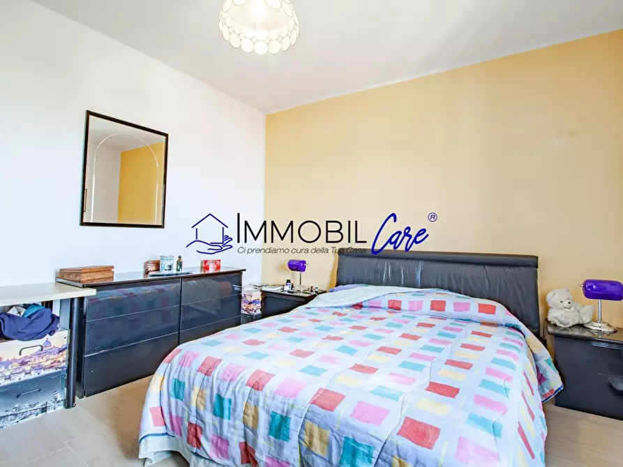 Immagine 13 di Appartamento in vendita  a Livorno