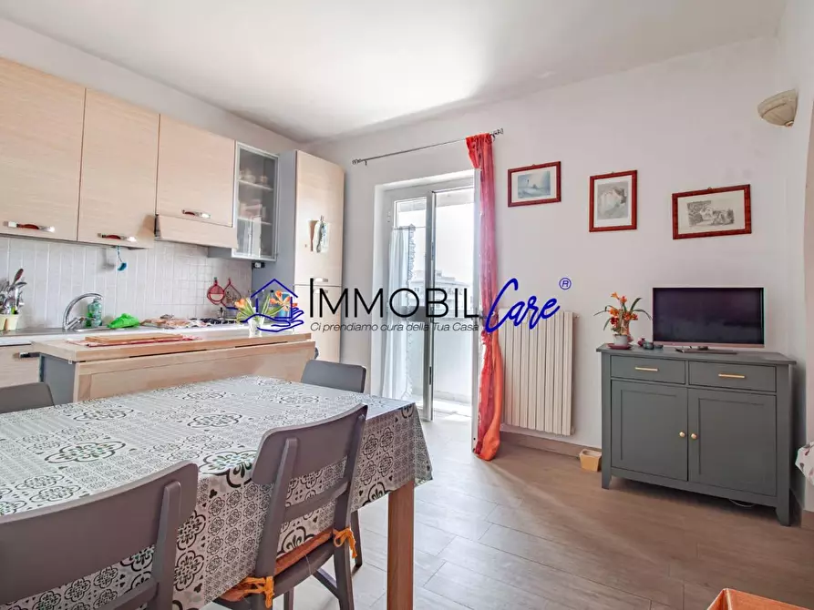 Immagine 3 di Appartamento in vendita  a Livorno