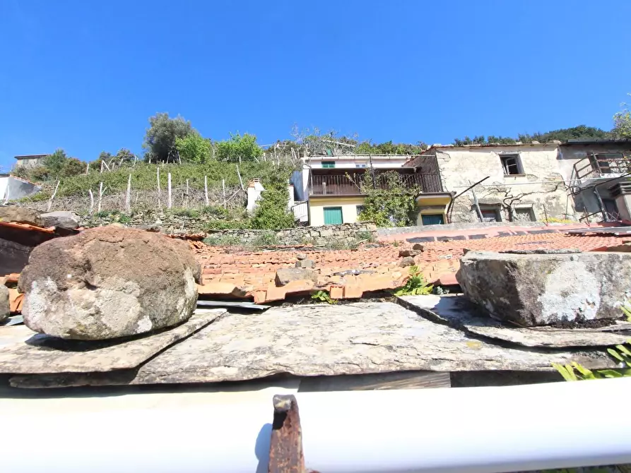 Immagine 11 di Appartamento in vendita  a La Spezia