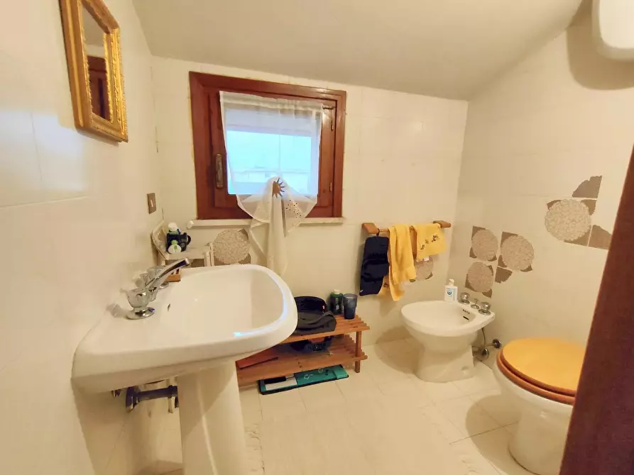 Immagine 19 di Appartamento in vendita  a Cascina