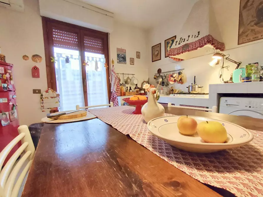 Immagine 8 di Appartamento in vendita  a Cascina