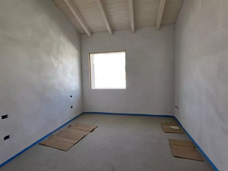 Immagine 13 di Villa in vendita  a Calcinaia