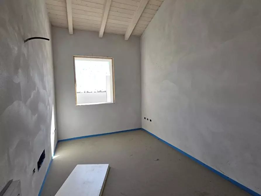 Immagine 14 di Villa in vendita  a Calcinaia