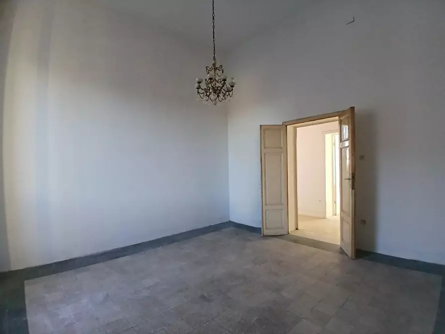 Immagine 4 di Appartamento in vendita  a Livorno