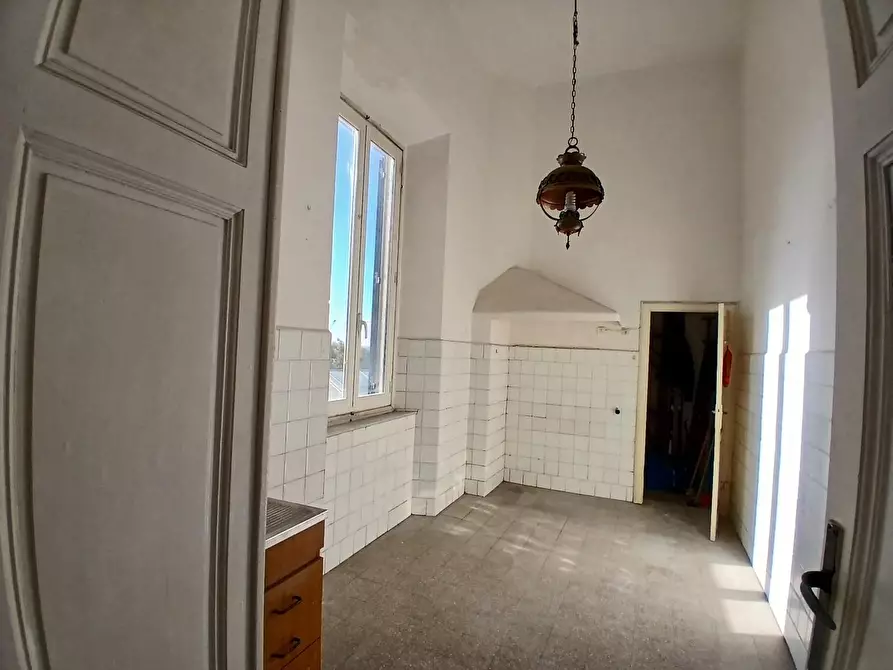 Immagine 12 di Appartamento in vendita  a Livorno