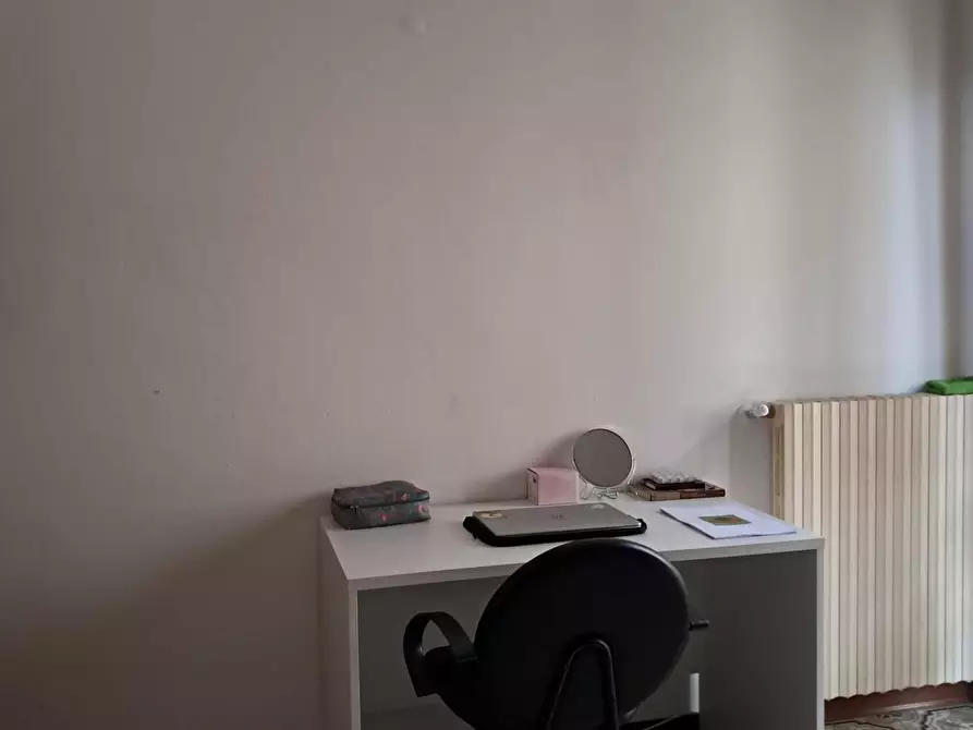 Immagine 5 di Appartamento in affitto  a Pisa
