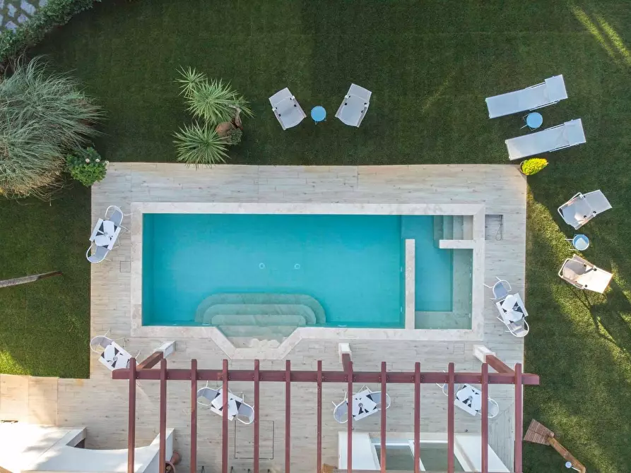 Immagine 10 di Villa in affitto  a Pietrasanta