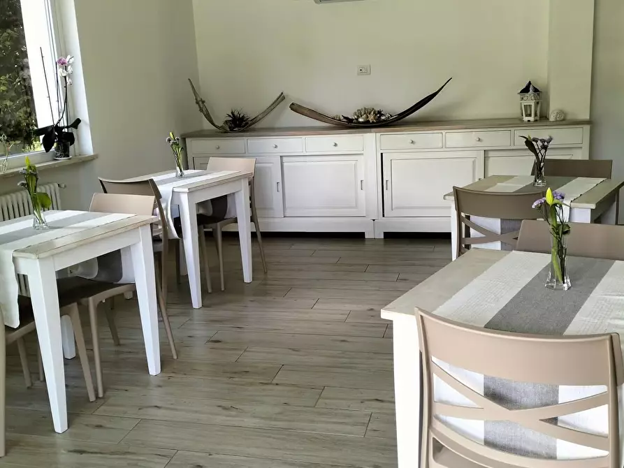 Immagine 28 di Villa in affitto  a Pietrasanta