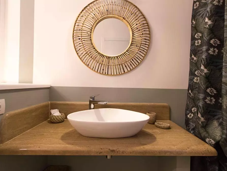 Immagine 56 di Villa in affitto  a Pietrasanta