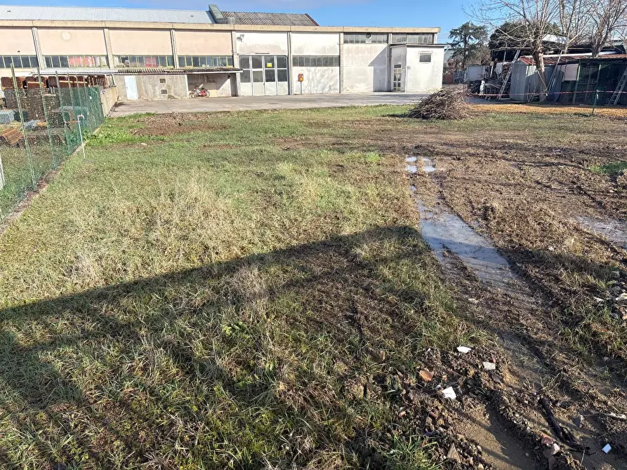 Immagine 13 di Capannone industriale in vendita  a Monteriggioni